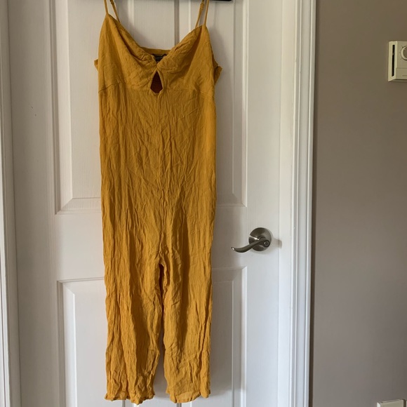 A pea in the pod maternity jumpsuit with pockets medium light weight fabric - Picture 3 of 3